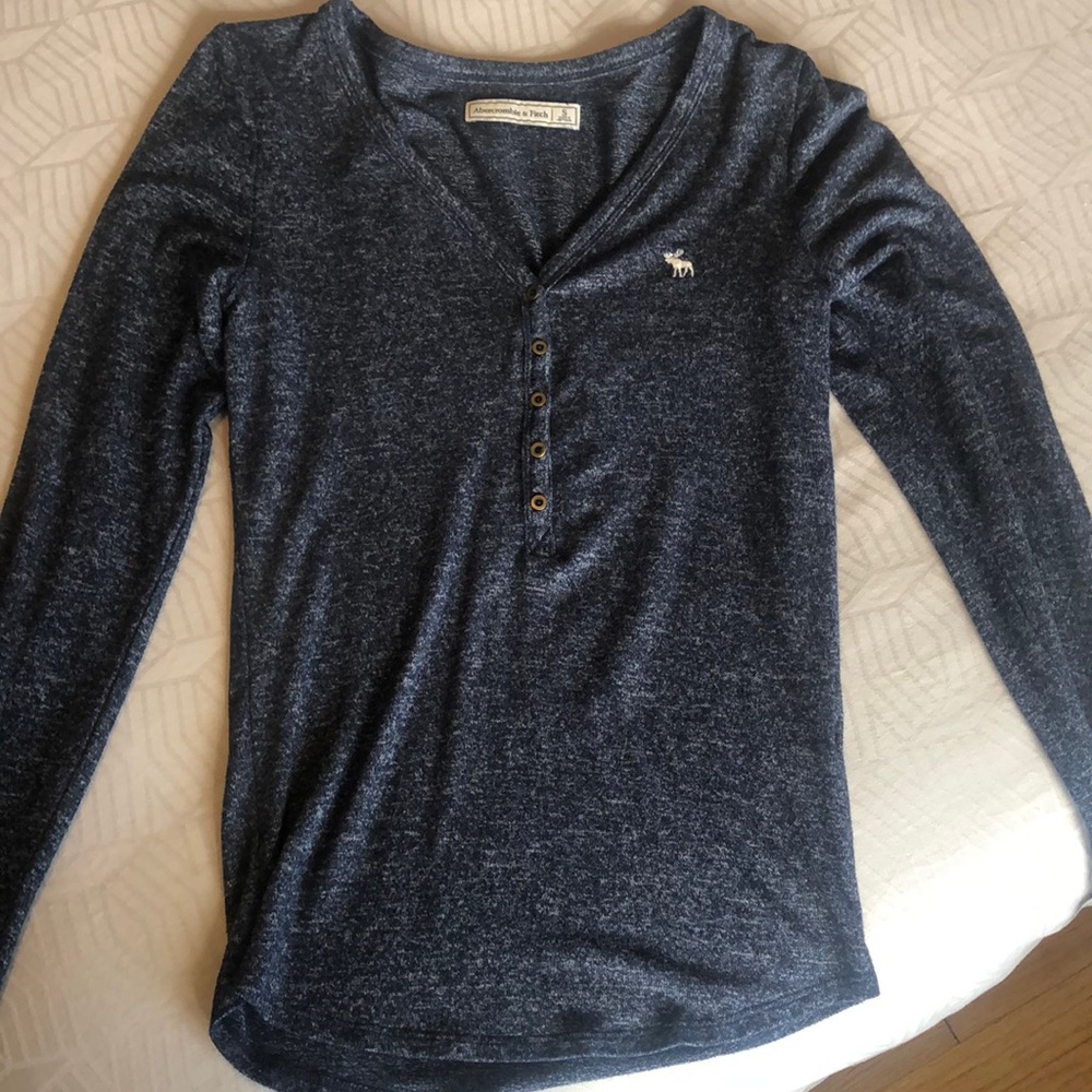 Abercrombie soft AF Henley